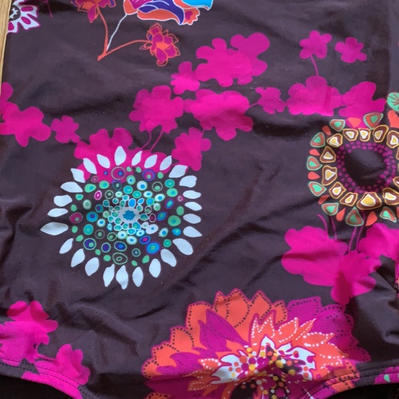 Gap Bathing Suit - Picture 2 of 6